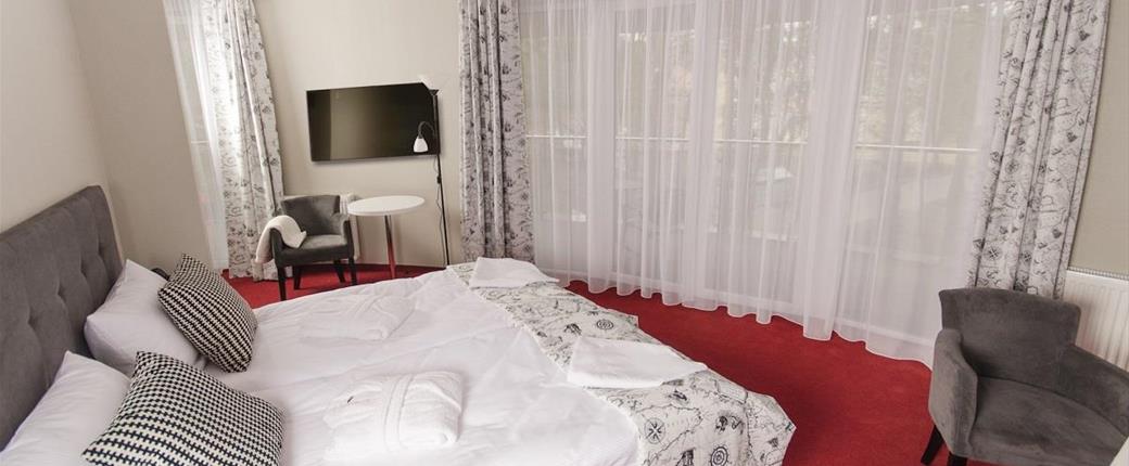 Hotel Grand Kapitan Medi Spa v Ustronie Morskie (Henkenhagen)