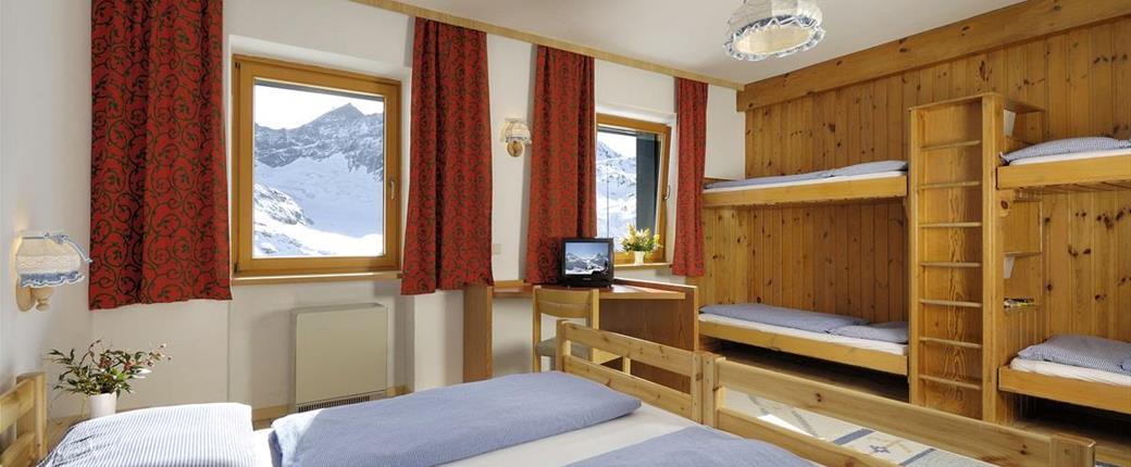 Horský hotel Rudolfshütte ve Weisssee Gletscherwelt